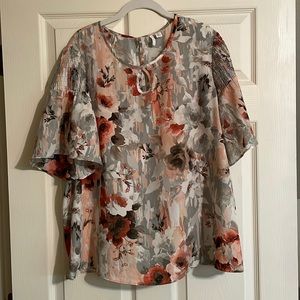 Womens floral top